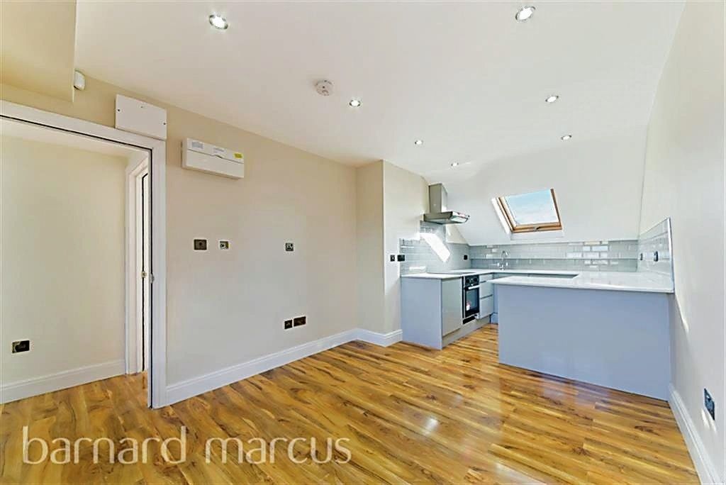 1 bed flat for sale in Mitcham Lane, London SW16 Zoopla