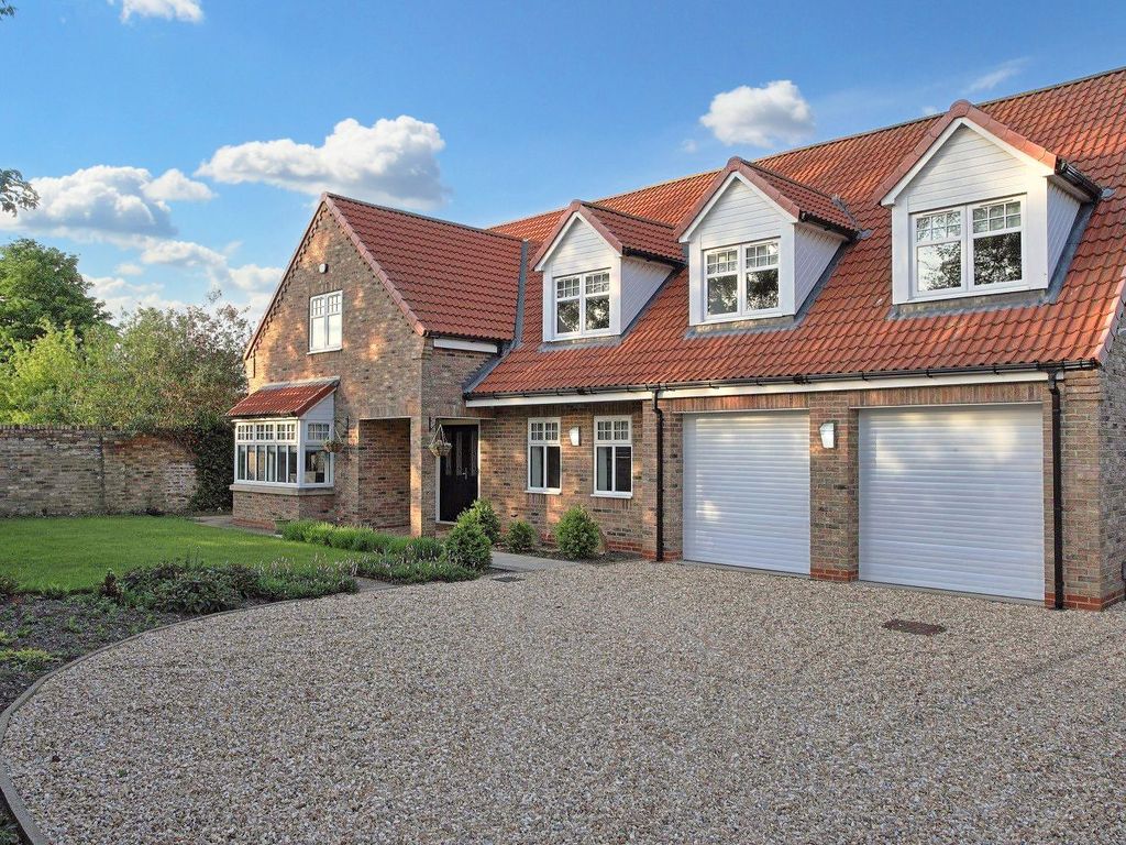 5 bed detached house to rent in Ashville Avenue, Norton, StocktonOn