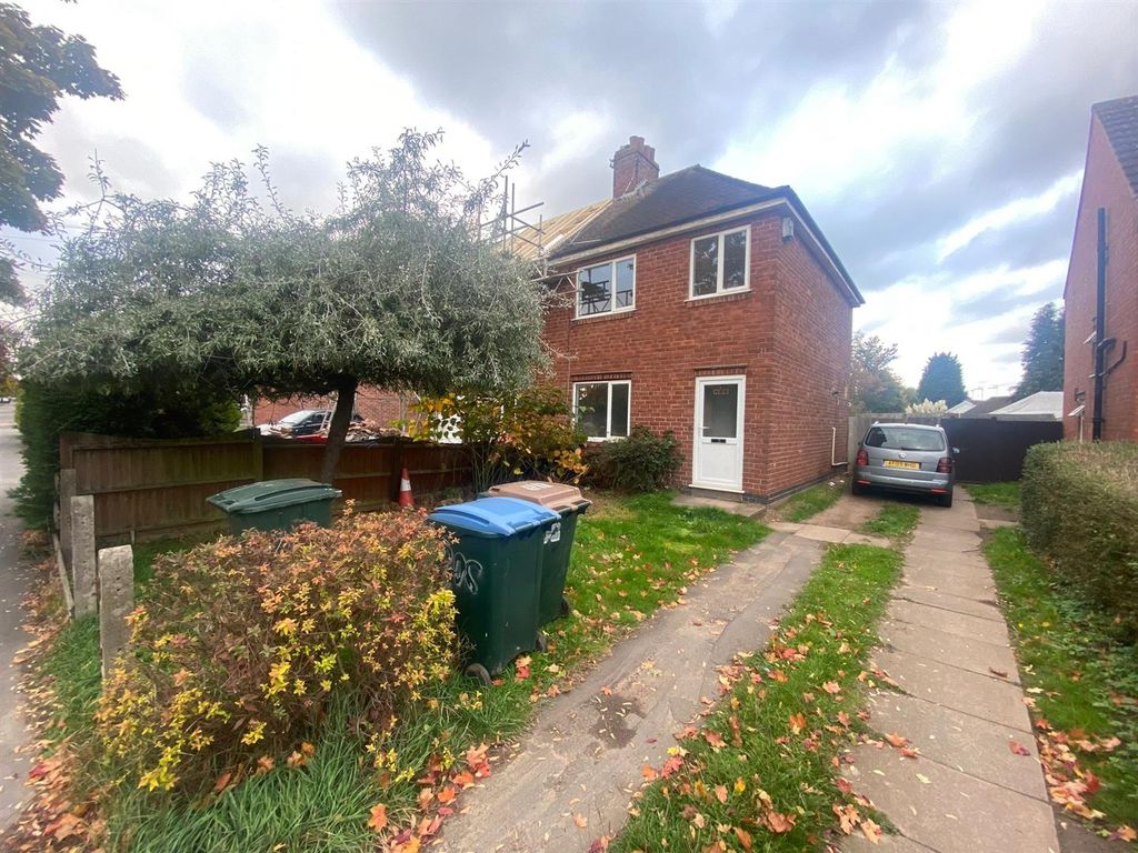 3 bed semidetached house to rent in Charter Avenue, Canley, Coventry