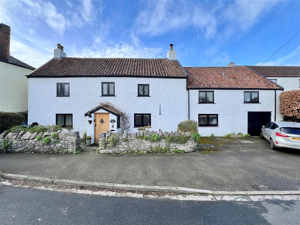 5 bed cottage for sale in Lower Kewstoke Road, Worle, WestonSuperMare