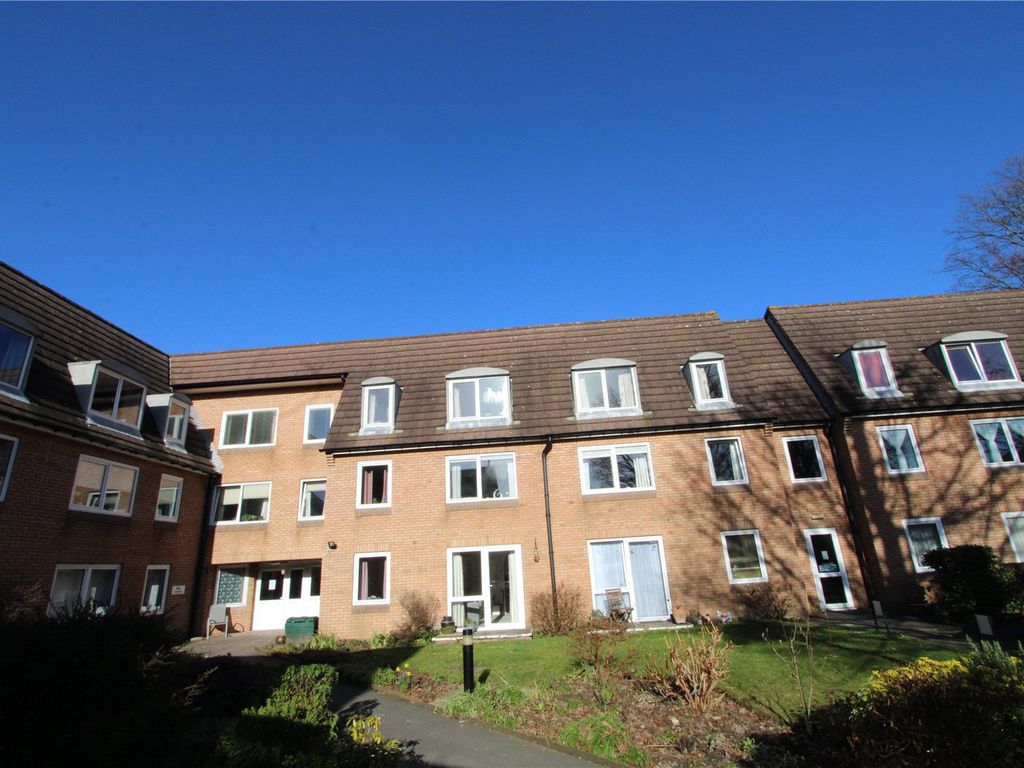 1 bed flat for sale in Mersham Gardens, Southampton, Hampshire SO18