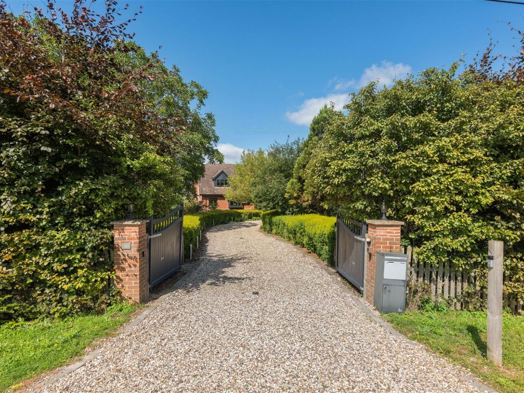 5 bed detached house for sale in Great Fen Road, Soham, Ely Sat Nav CB7, £1,000,000 Zoopla
