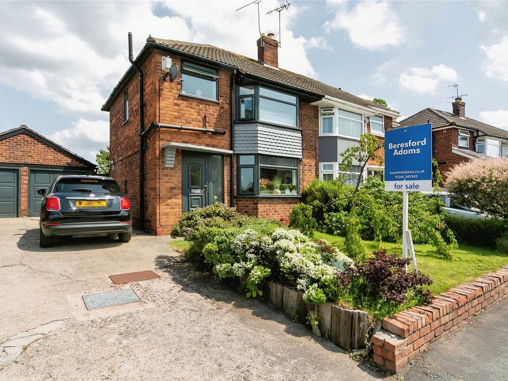 3 bed semidetached house for sale in Oldfield Crescent, Chester CH4, £