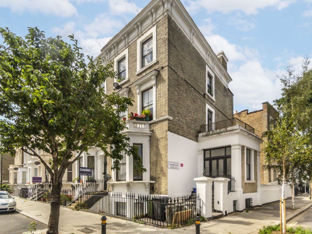 2 bed flat to rent in Seagrave Road, London SW6, £2,349 pcm Zoopla