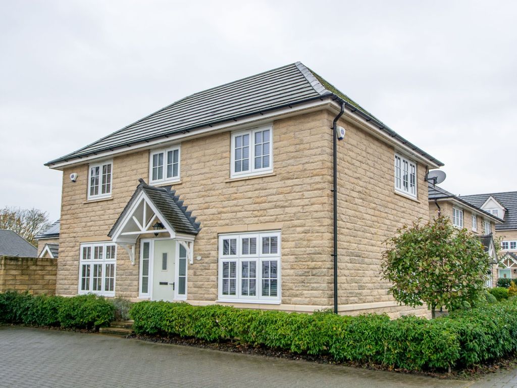 3 bed detached house for sale in Mill Square, Horsforth, Leeds, West