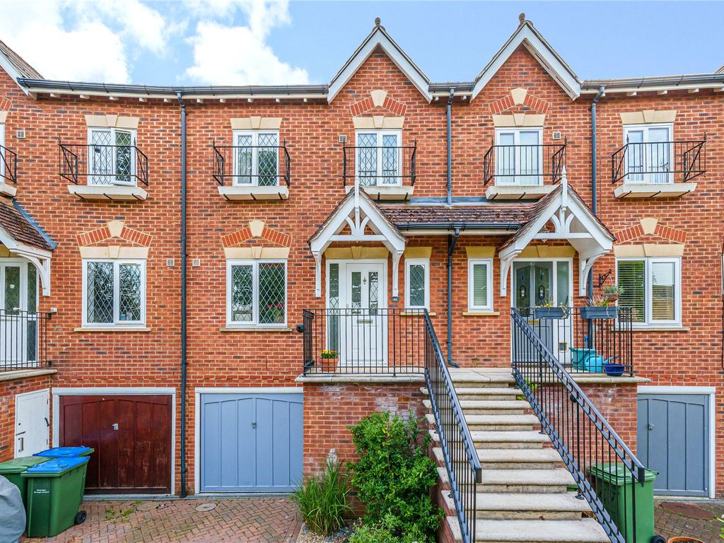 4 bed terraced house for sale in Lynwood Road, Thames Ditton KT7 Zoopla