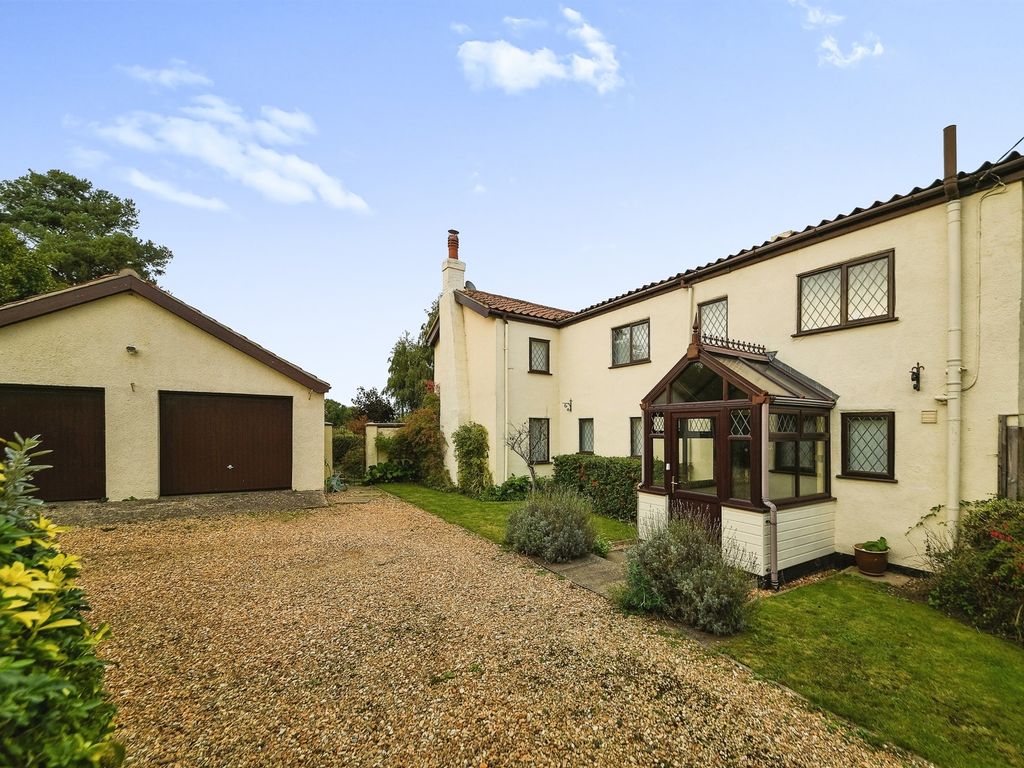 4 bed detached house for sale in Whin Common Road, Tottenhill, King's