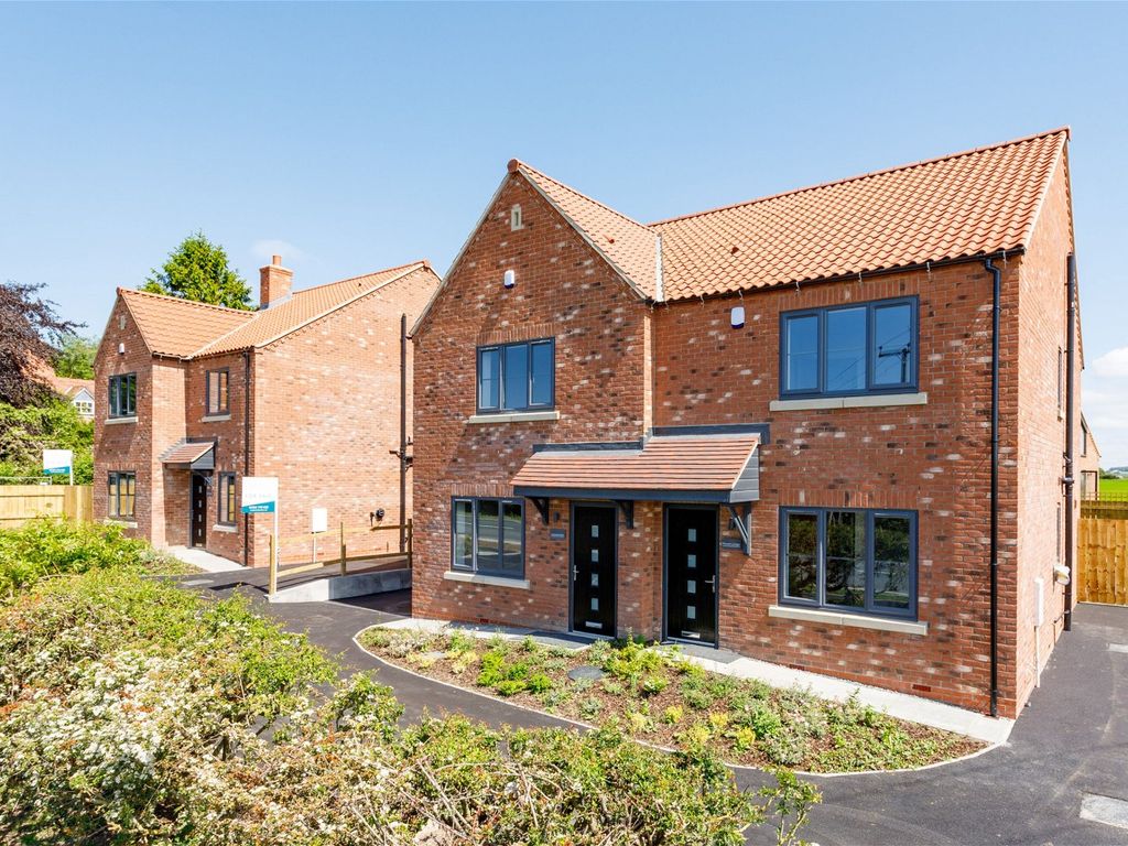 New home, 3 bed semidetached house for sale in Wetwang, Driffield YO25