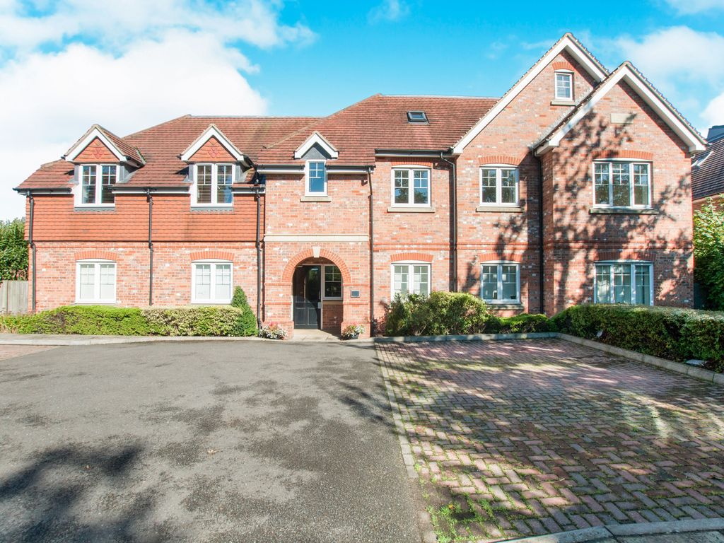 2 bed flat to rent in Hillcrest, Forest Road, Bracknell RG42 Zoopla