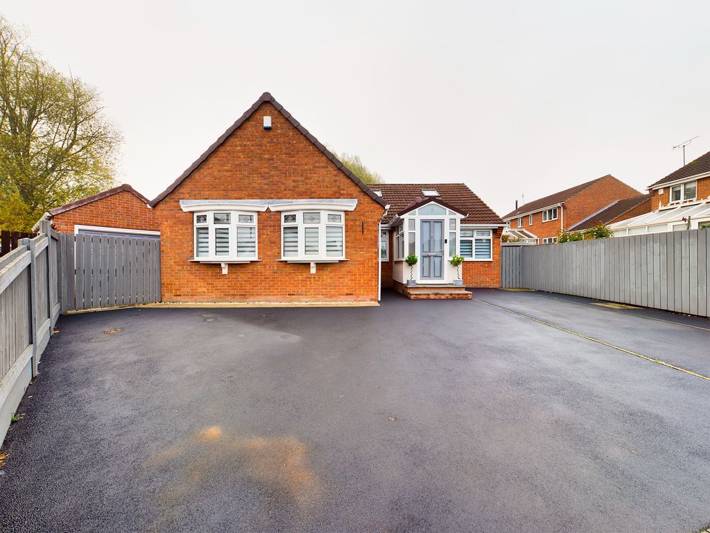 5 bed detached house for sale in Pilgrims Court, Shireoaks, Worksop S81