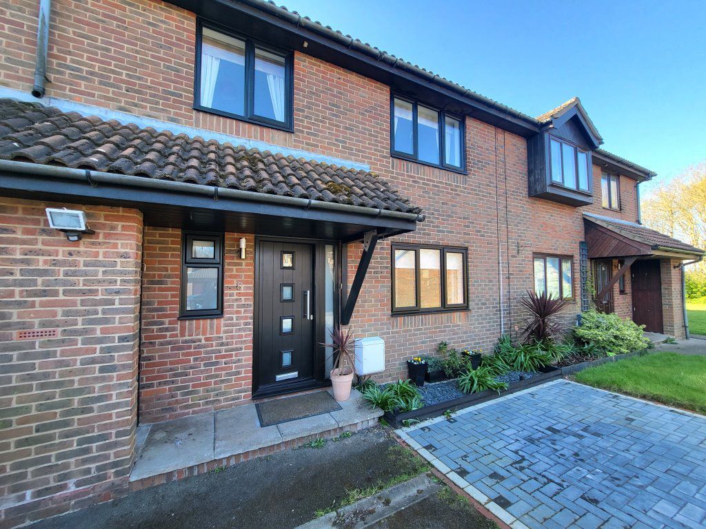 3 bed property to rent in Esmonde Drive, Manston, Ramsgate CT12 Zoopla