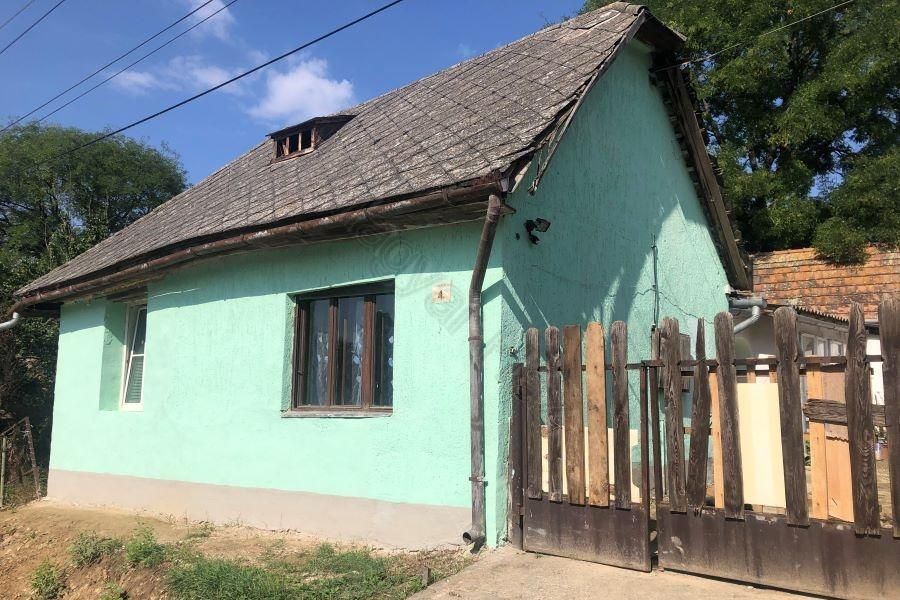 2 bed country house for sale in House In Szakcs, Tolna, Hungary, £