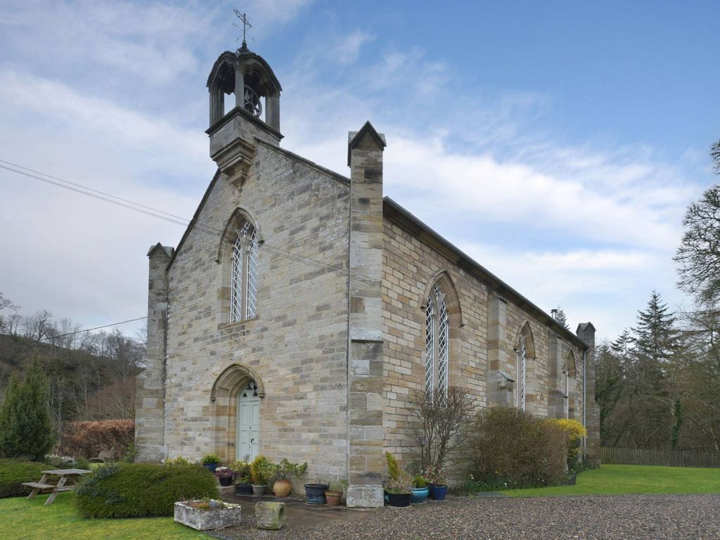 4 bed detached house for sale in Temple Village, Temple, Gorebridge