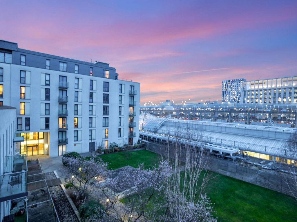 1 bed flat to rent in The Hayes, Cardiff CF10 Zoopla