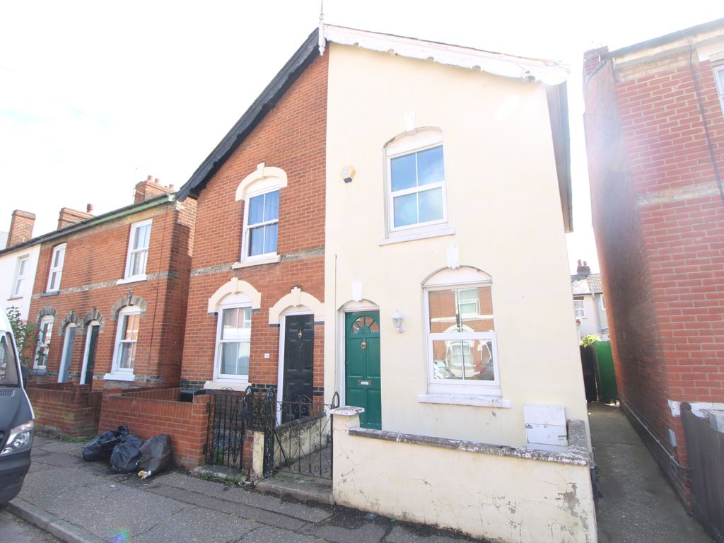 3 bed semidetached house for sale in Victor Road, Colchester CO1 Zoopla