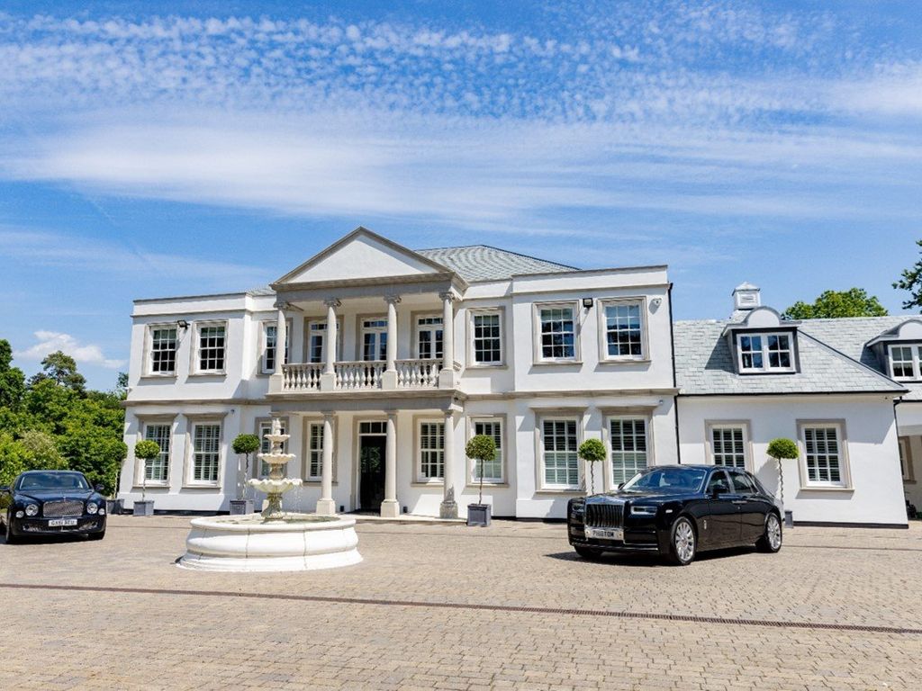 8 bed detached house for sale in Forest Ridge, Keston, Kent BR2, £