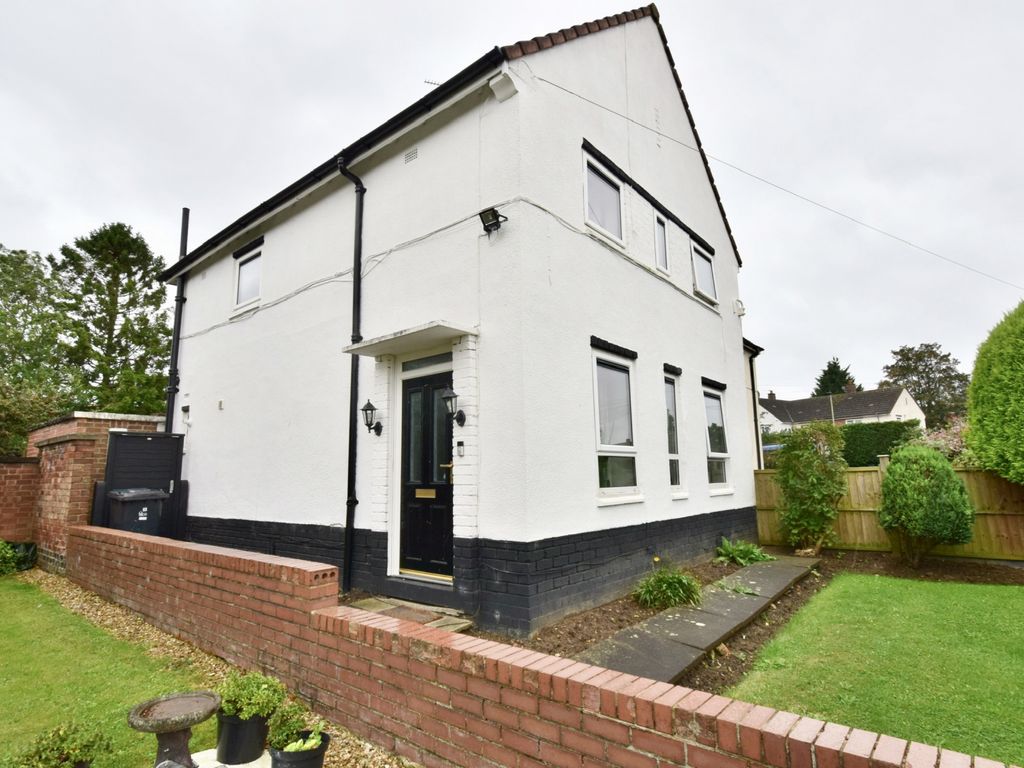 3 bed semidetached house for sale in Skampton Road, Rowlatts Hill