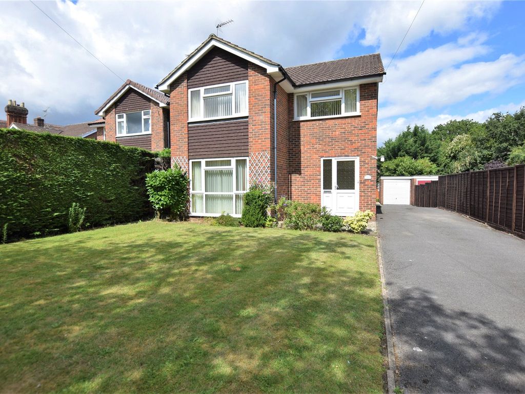 4 bed detached house for sale in Aldershot Road, Church Crookham, Fleet, Hampshire GU52 Zoopla