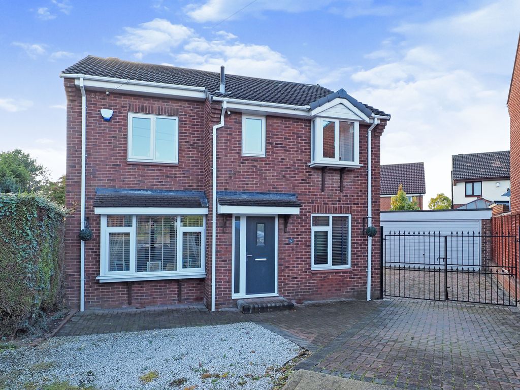 4 bed detached house for sale in The Green, Wakefield WF2 Zoopla