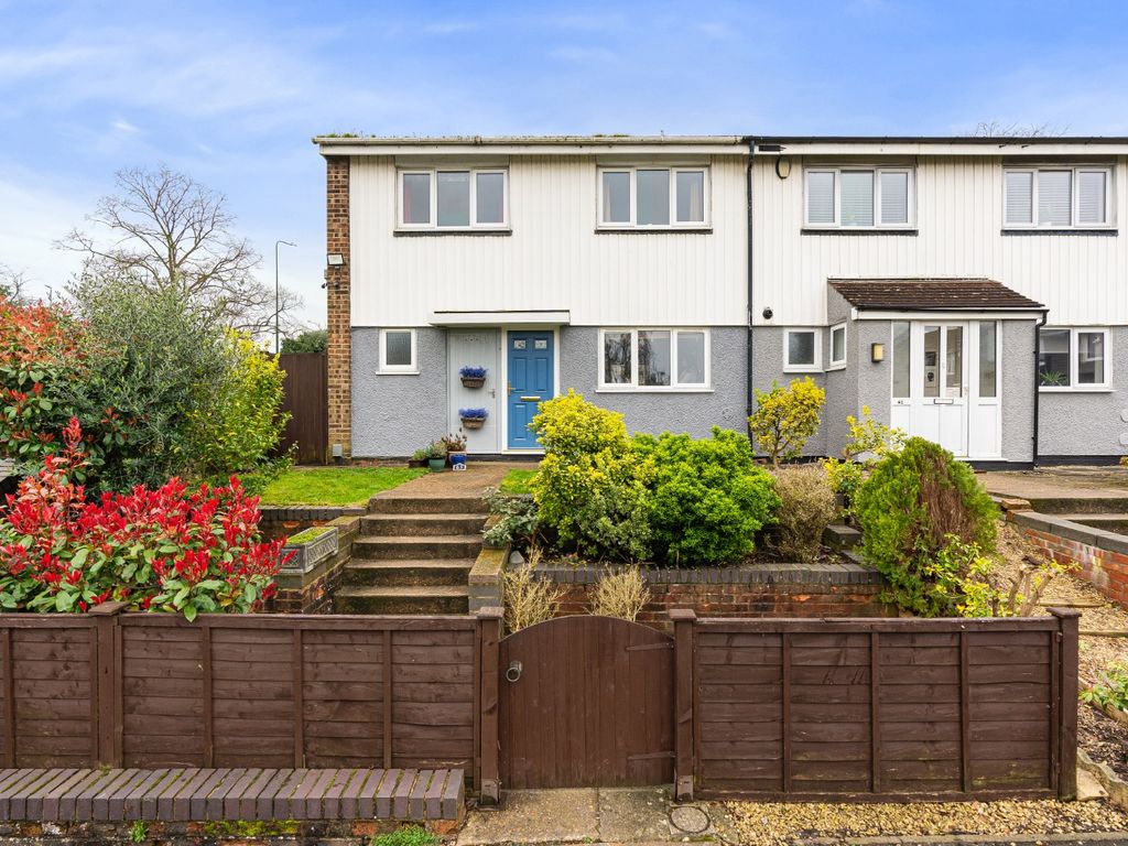 3 bed end terrace house for sale in Russett Way, Swanley BR8, £350,000