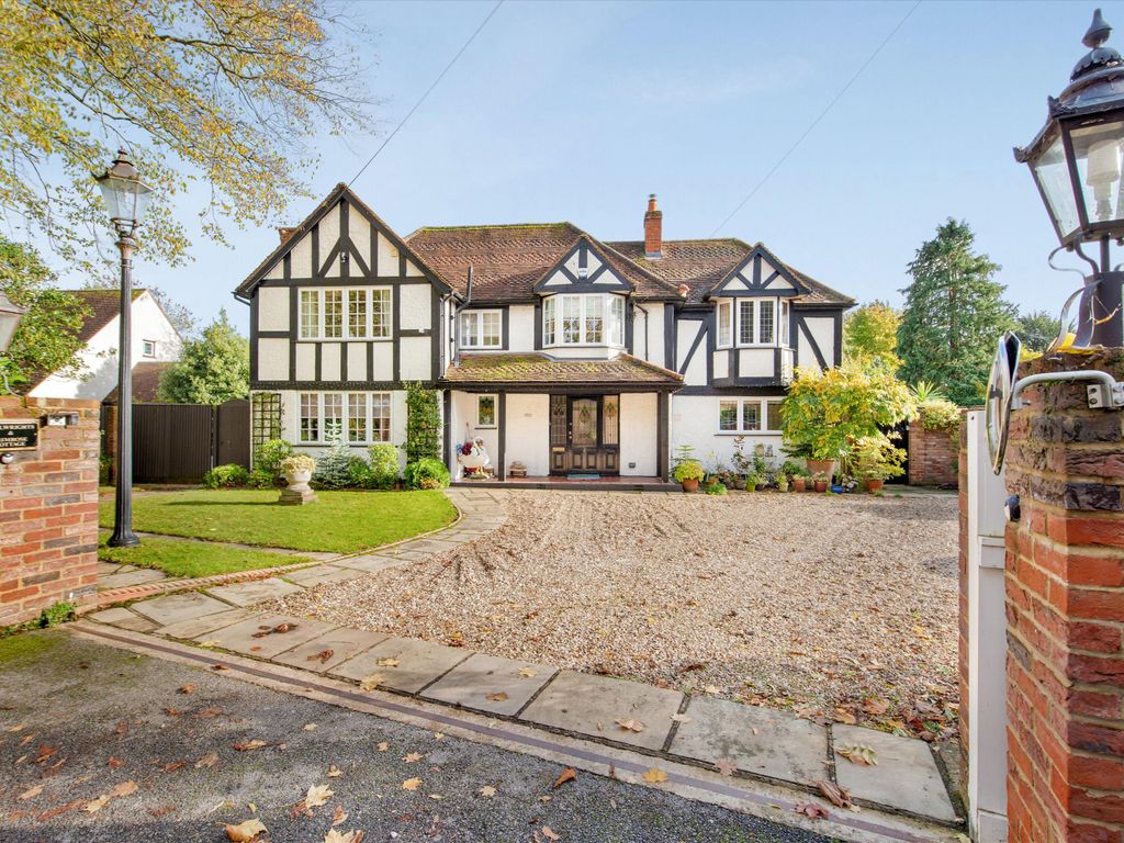 5 bed detached house for sale in Old Mill Lane, Bray, Maidenhead