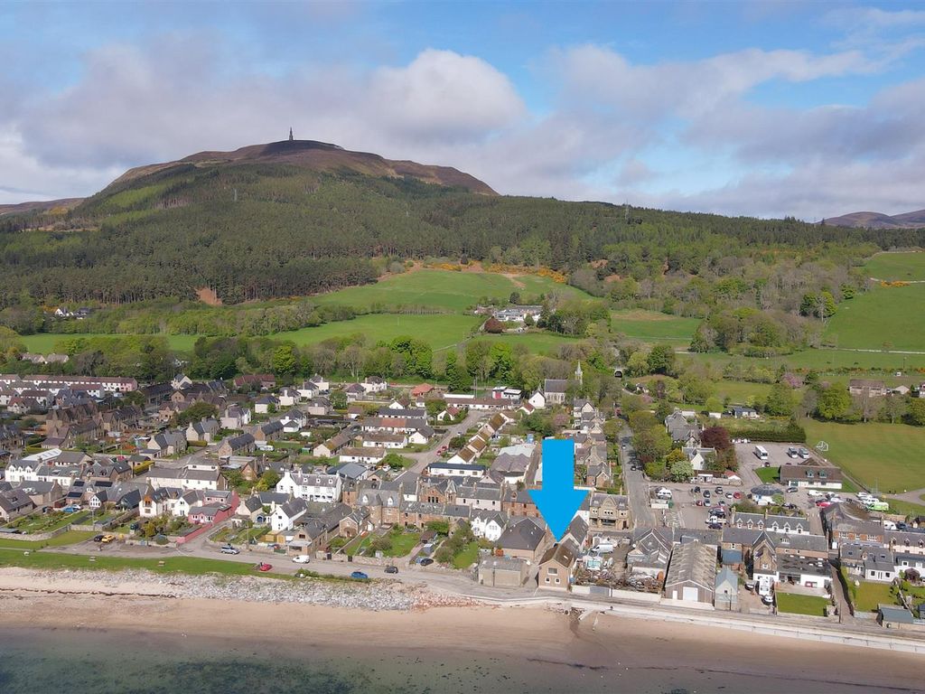 5 bed property for sale in 1 Park Court, Main Street, Golspie