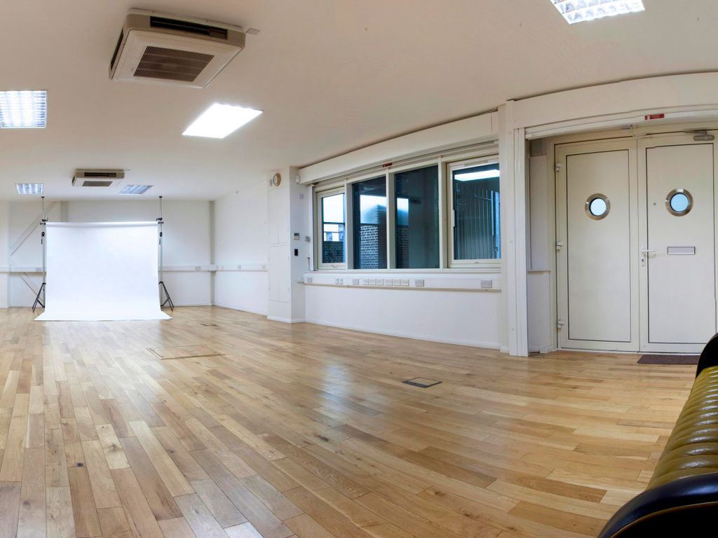 Royal Oak Yard, London SE1