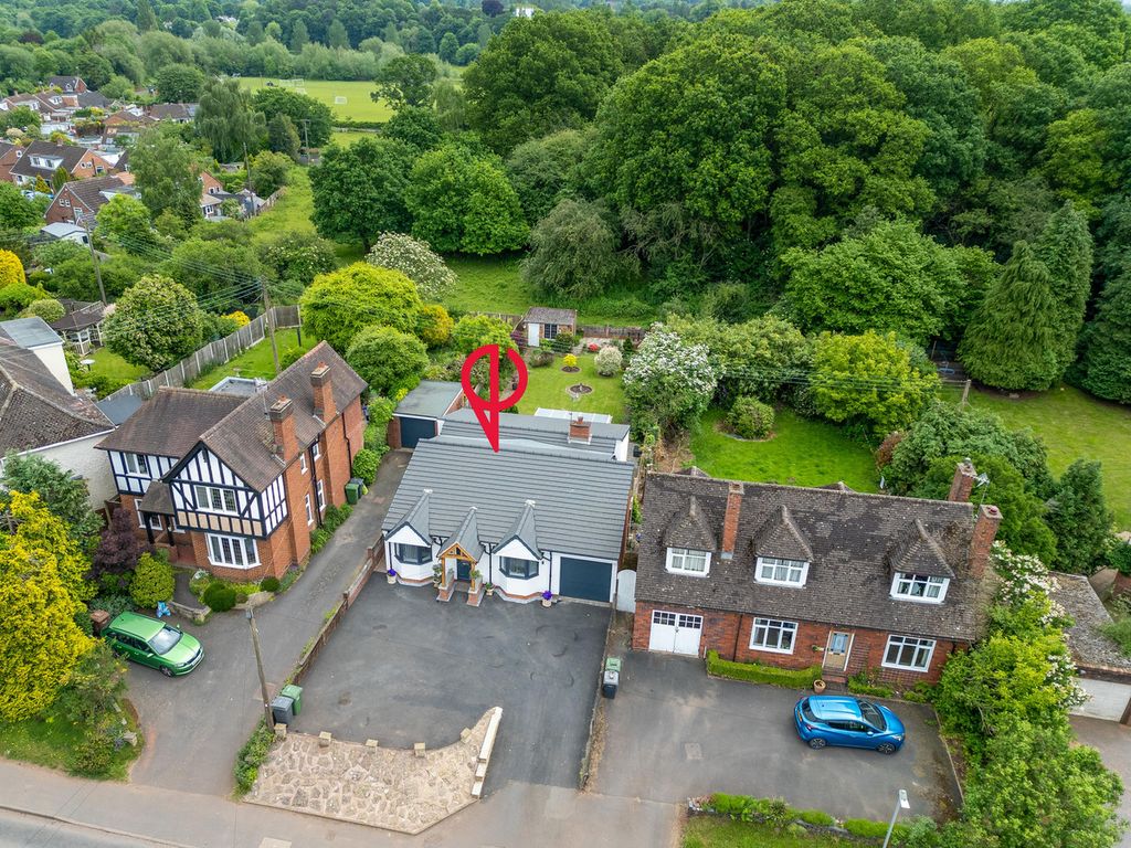 3 bed bungalow for sale in Franche Road, Wolverley DY11, £450,000 Zoopla