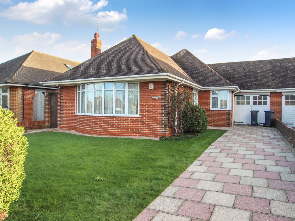 2 bed property for sale in Goring Way, GoringBySea, Worthing BN12