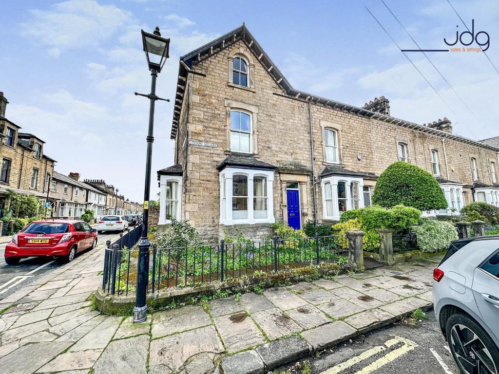 4 bed end terrace house for sale in Lindow Square, Lancaster LA1 Zoopla