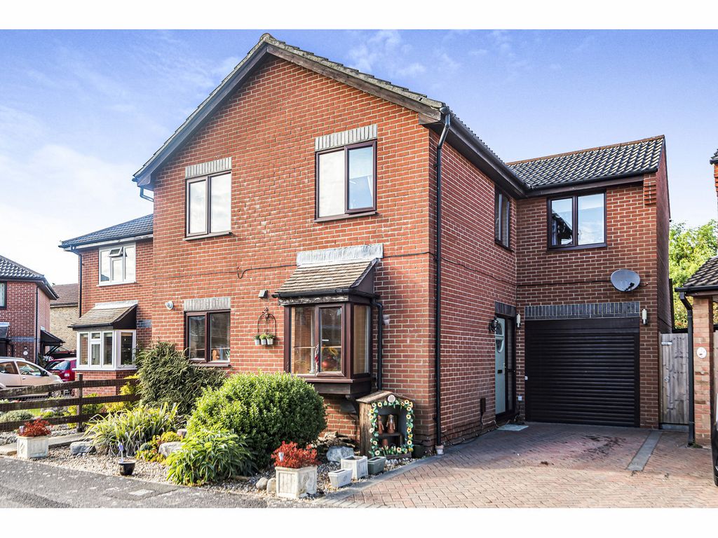 4 bed detached house for sale in Cunningham Drive, Southampton SO31