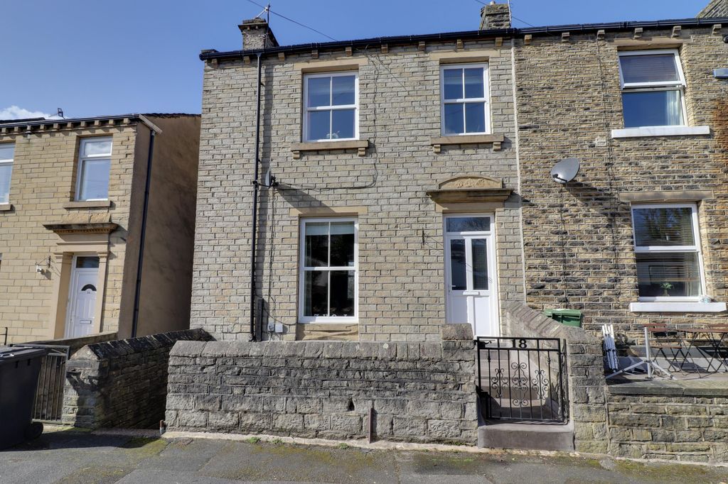 2 bed end terrace house for sale in School Lane, Berry Brow