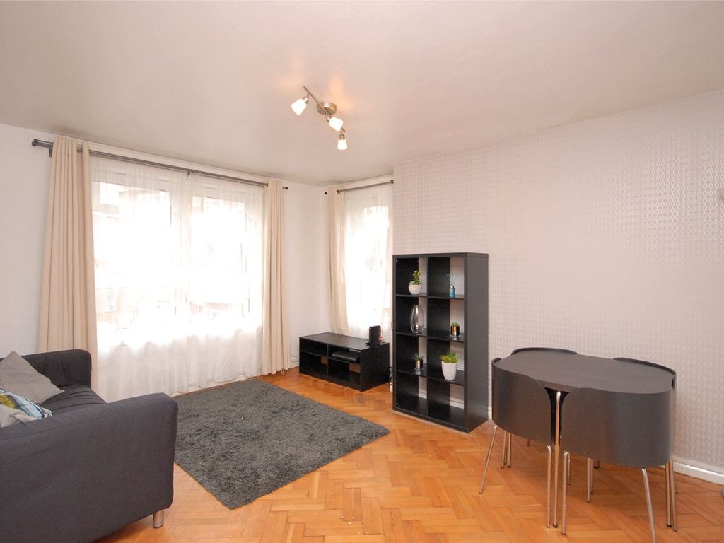 2 bed flat to rent in Bardsley House, Bardsley Lane, Greenwich, London