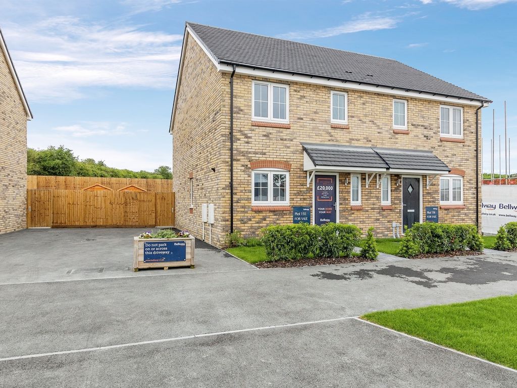 New home, 3 bed semidetached house for sale in Vandyke Road, Leighton
