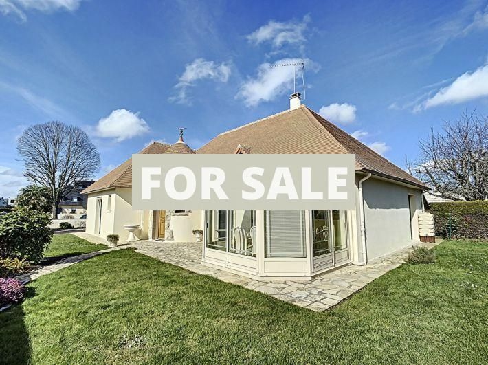 2 bed detached house for sale in Avranches, BasseNormandie, 50300, France Zoopla