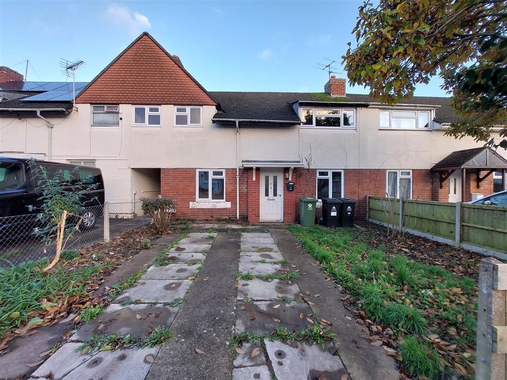 3 bed terraced house for sale in Severn Road, Lydney GL15, £150,000