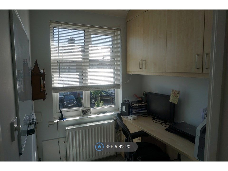 3 bed terraced house to rent in Woodford Green, Woodford Green IG8 Zoopla