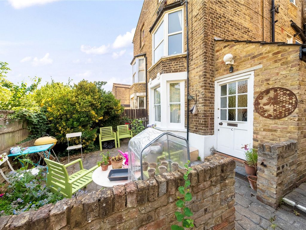 1 bed flat for sale in Peak Hill, Sydenham, London SE26, £290,000 Zoopla
