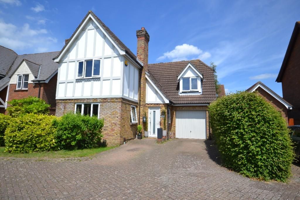 4 bed detached house for sale in Aster Close, Stortford CM23