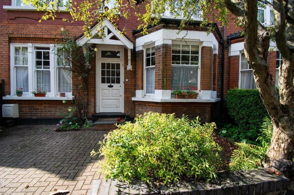2 bed flat for sale in The Grove, Finchley N3 Zoopla