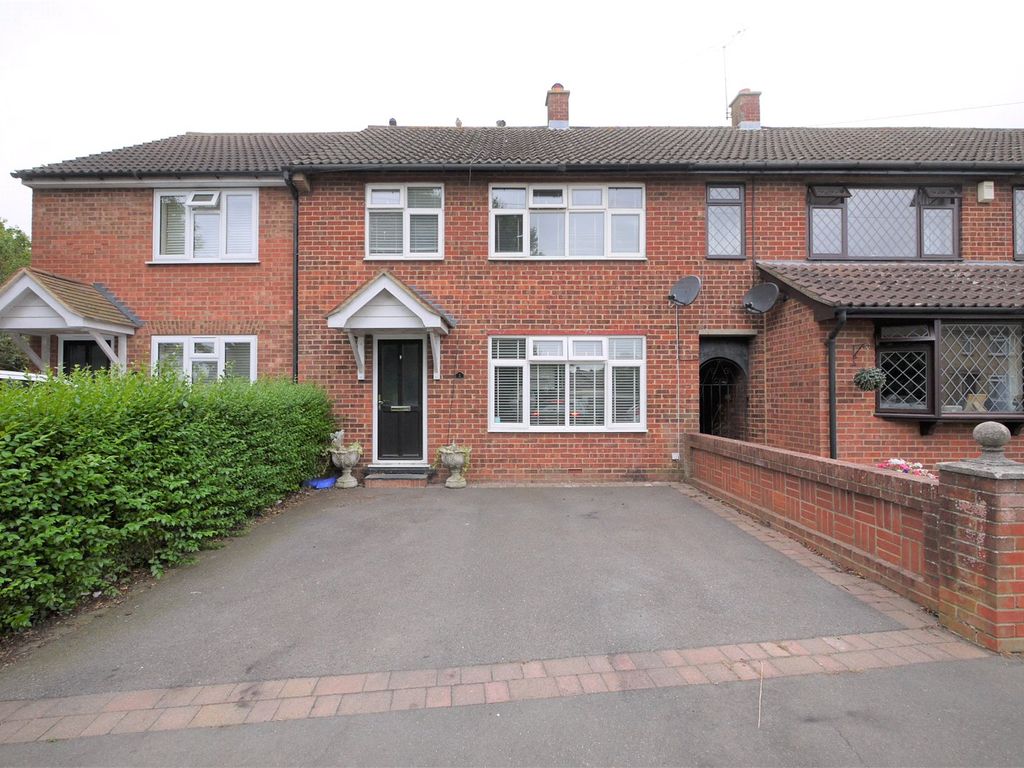 3 bed terraced house for sale in Fox Hatch, Kelvedon Hatch, Brentwood, Essex CM15 Zoopla