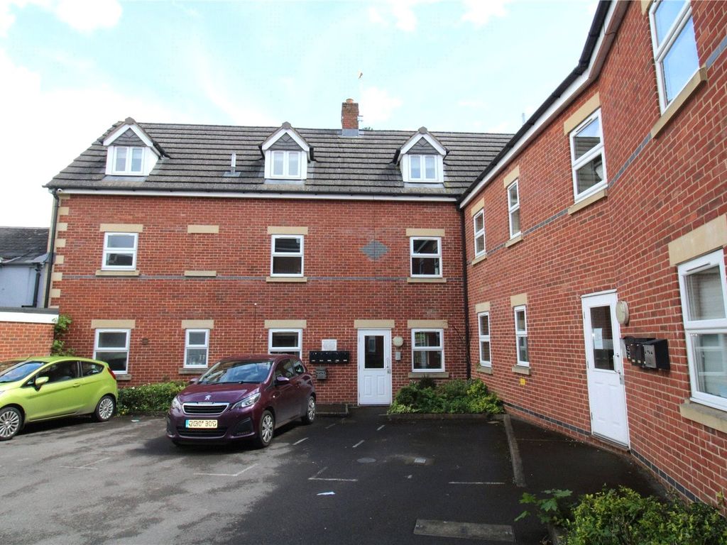 1 bed flat for sale in Vicarage View, Little London, Swindon, Wiltshire