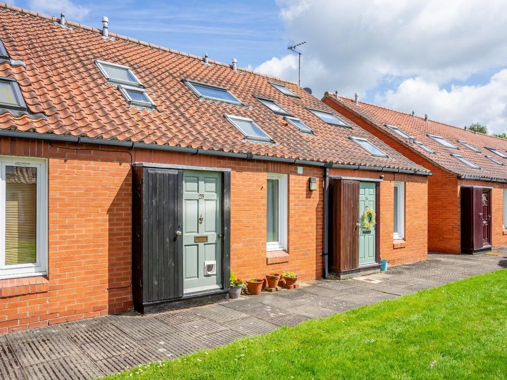 1 bed terraced house for sale in West Moor Lane, Heslington, York YO10