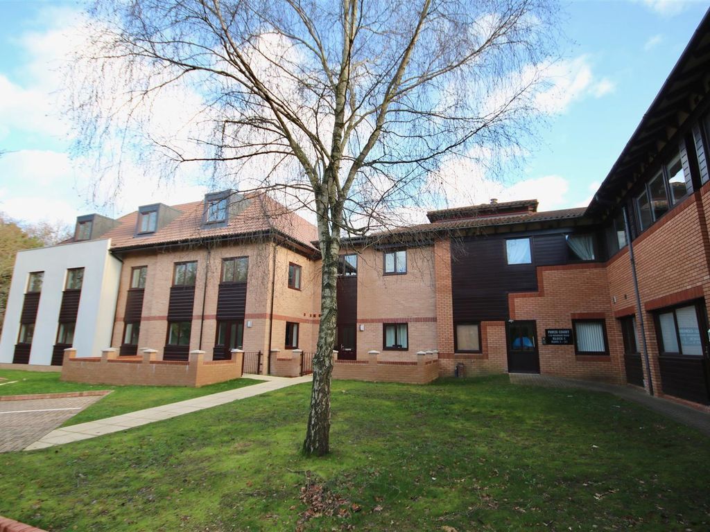 1 bed flat for sale in Wickham Road, Fareham PO16 Zoopla
