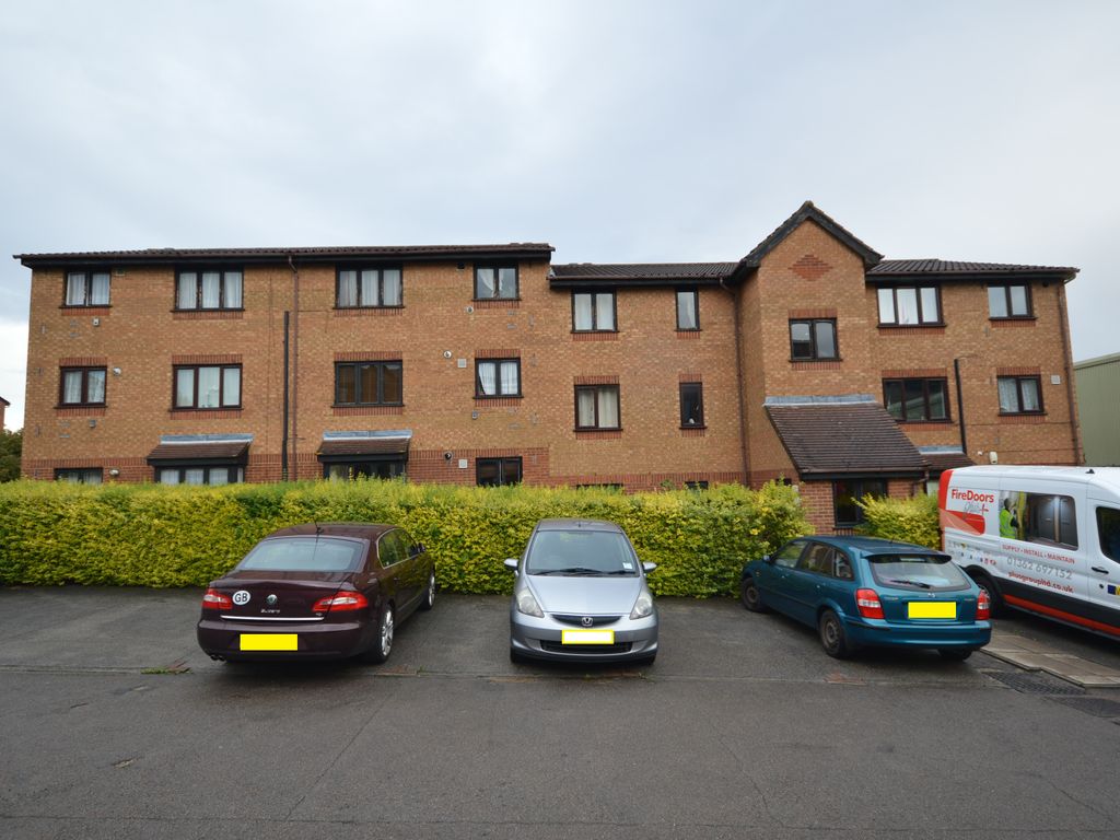 2 bed flat to rent in Pempath Place, Wembley HA9 Zoopla