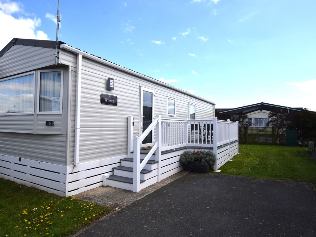 2 bed mobile/park home for sale in Eastbourne Road, Pevensey BN24 Zoopla