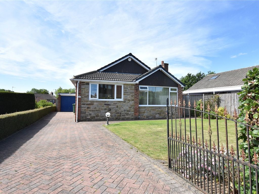 4 bed bungalow for sale in Richmondfield Avenue, Barwick In Elmet
