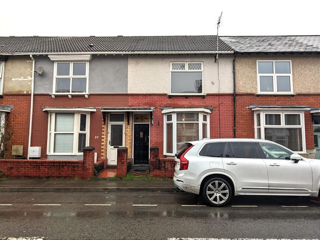 3 bed terraced house for sale in Vivian Road, Sketty, Swansea SA2, £160,000 Zoopla
