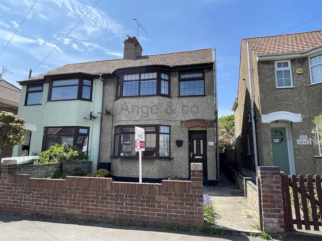 3 bed semidetached house for sale in Witney Road, Lowestoft NR33 Zoopla