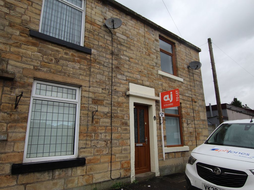 2 bed end terrace house to rent in Trinity Street, Norden, Rochdale
